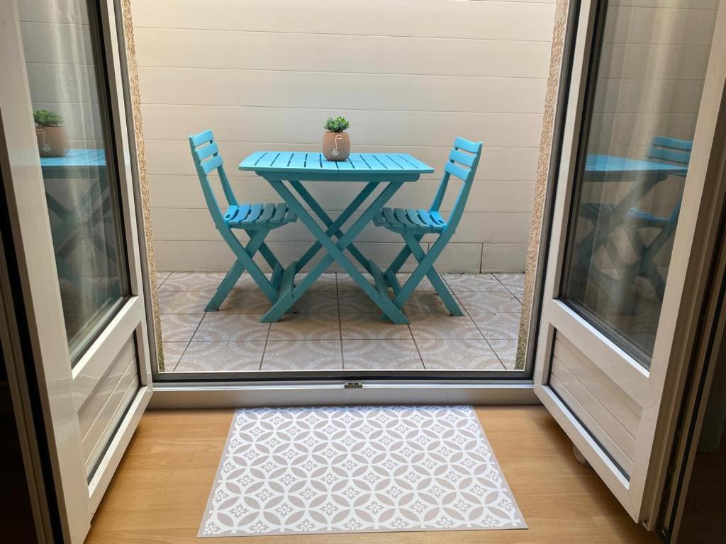 Appartement Au Calme - Proche Centre Ville Châlons-en-Champagne Eksteriør bilde
